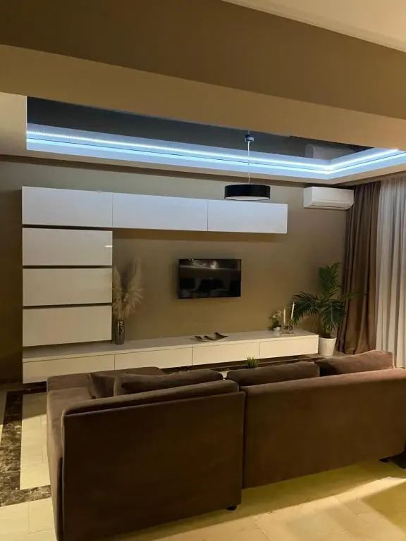 Sas 1 Luxury Apartments