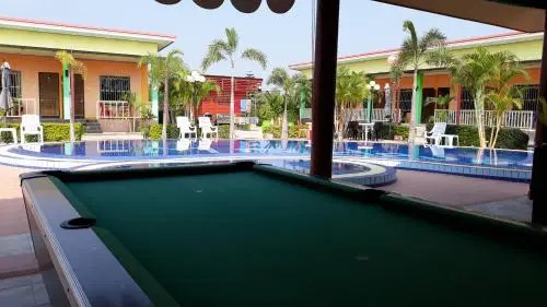 Mr.House Resort