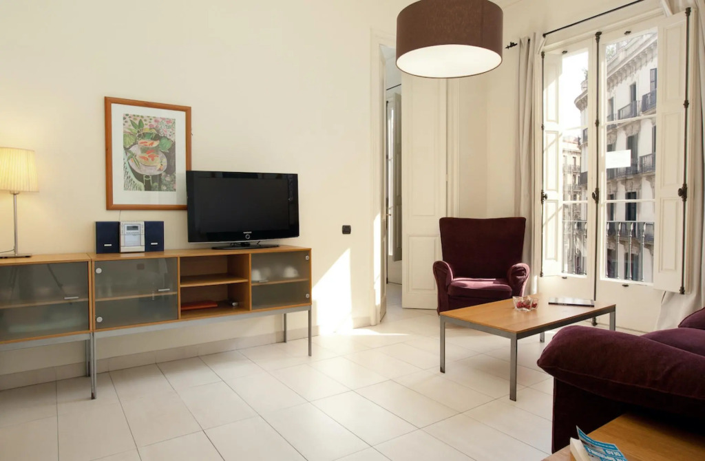 GAUDIR 1 · Apartment next to Pg de Gracia