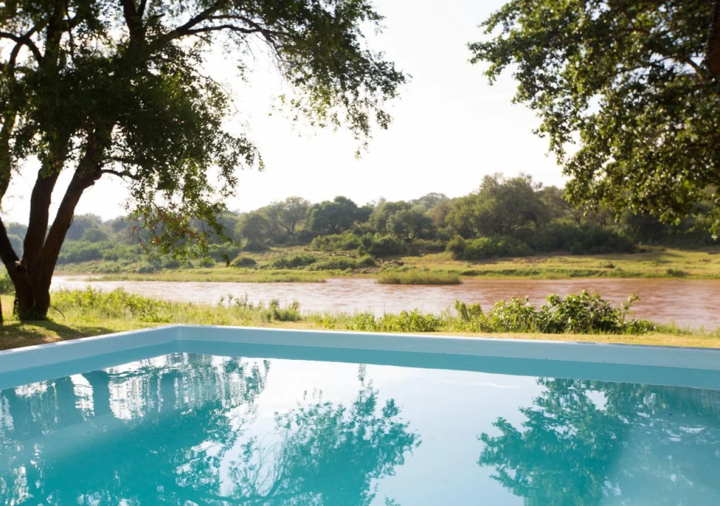 Maninghi Lodge