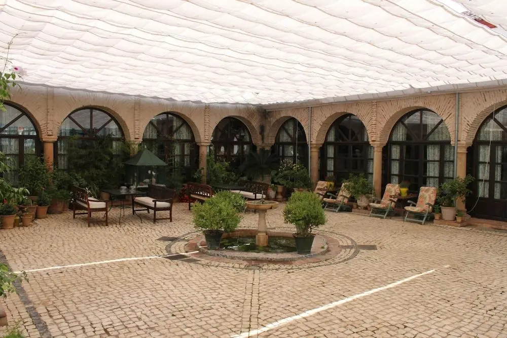 El Palacio de San Benito