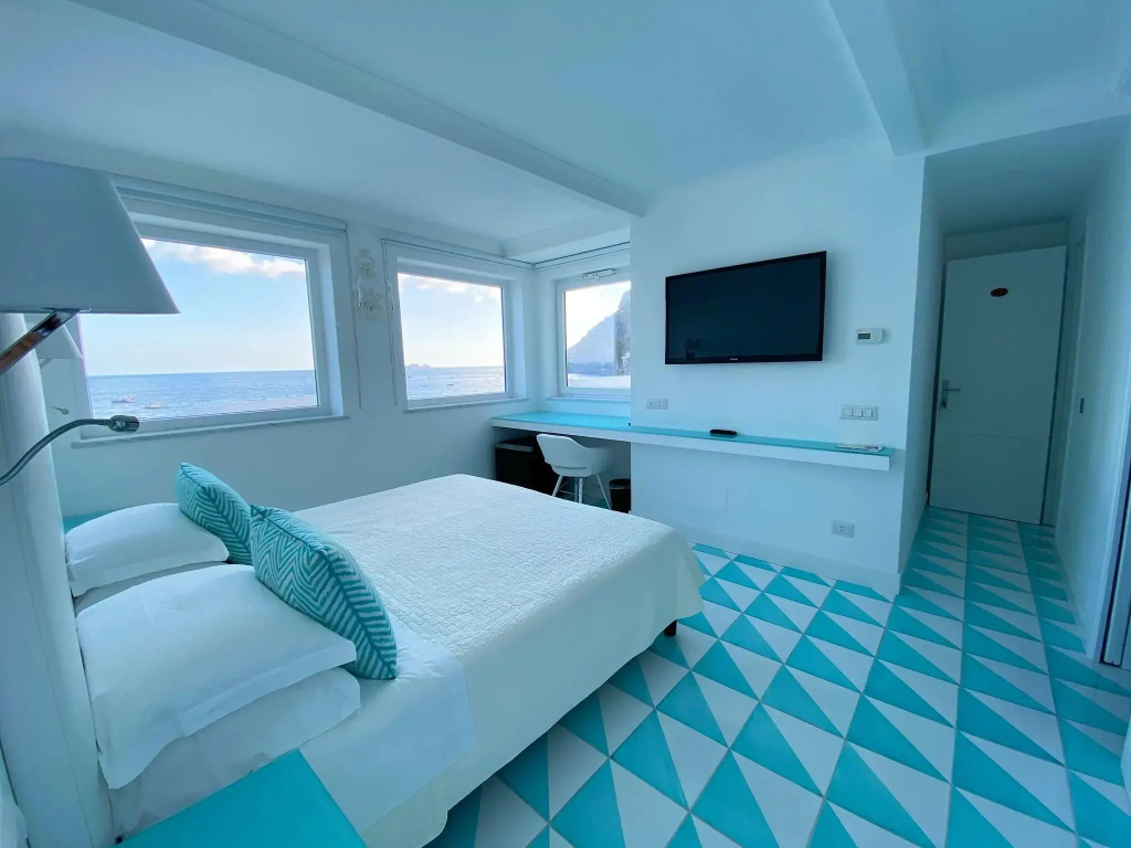 La Caravella di Positano - Relais, Beach & Residences