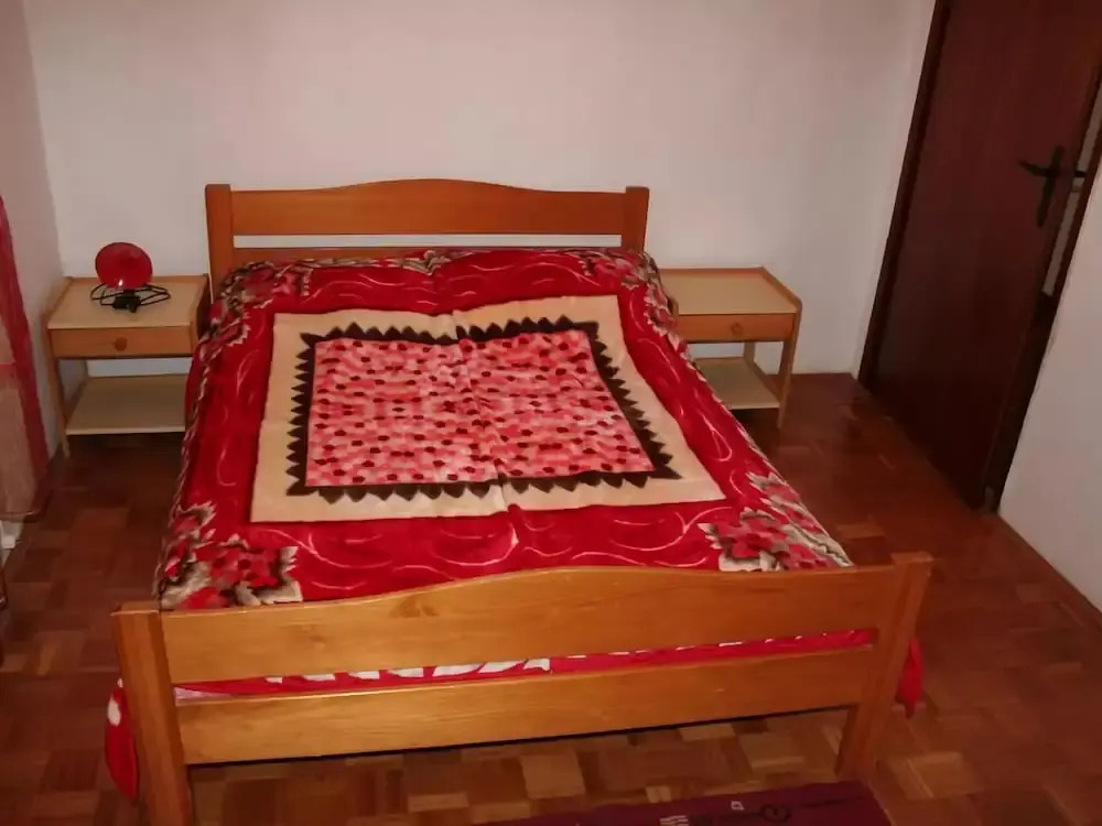 Apartment on the Second Floor