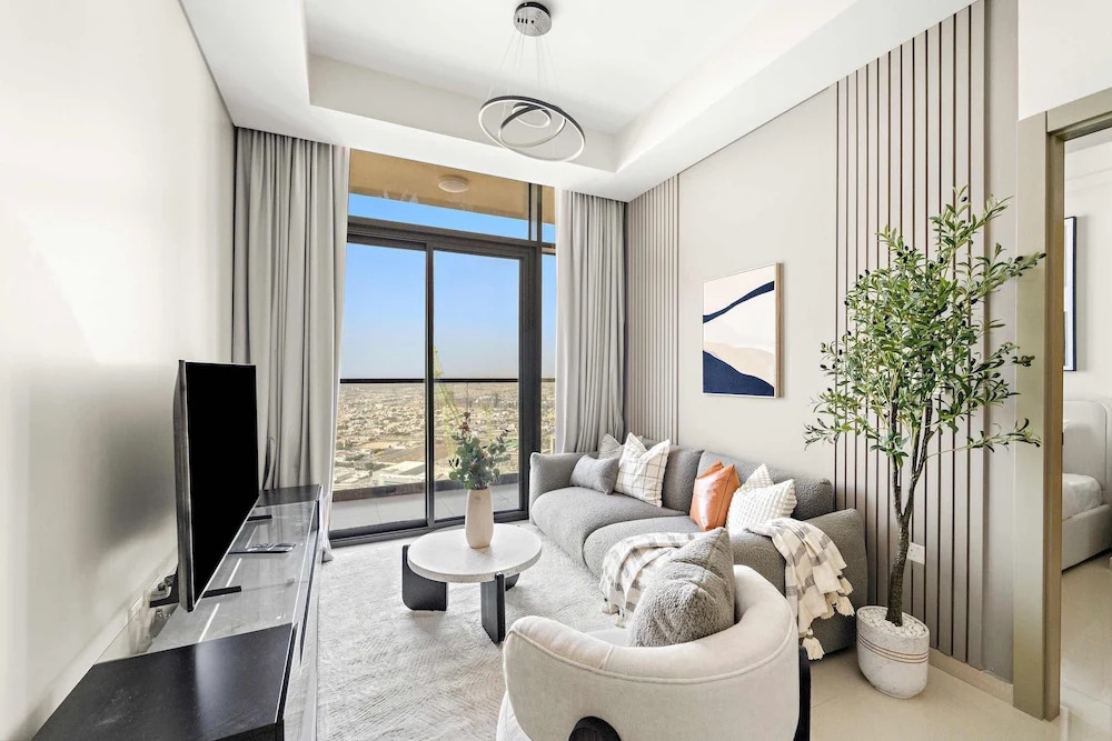 Silkhaus Stylish 2bdr in Aykon Tower