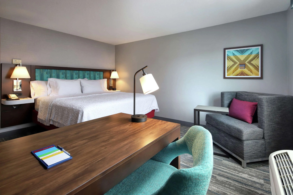 Hampton Inn & Suites Tucson East