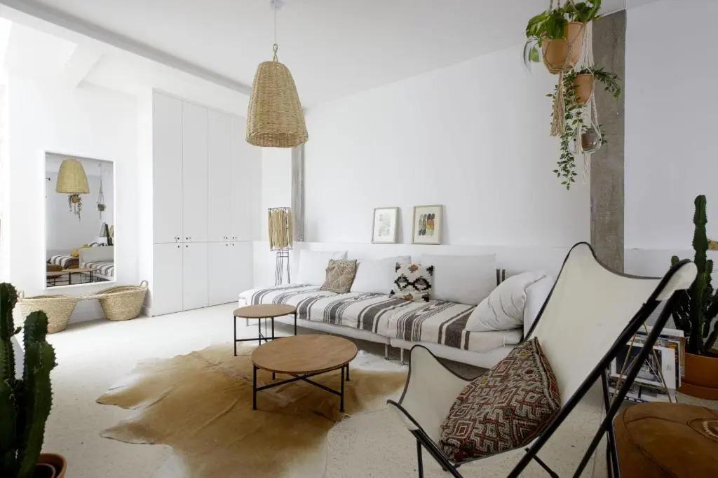 Bohemian house with terrace and parking 5 min from the beach - Welkeys