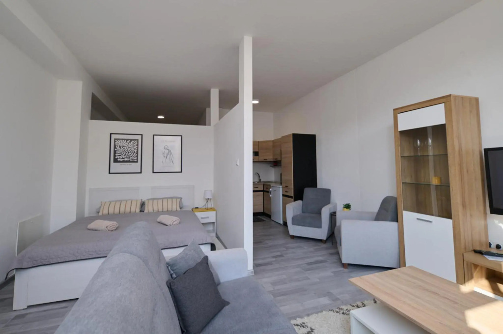 Central Apartments