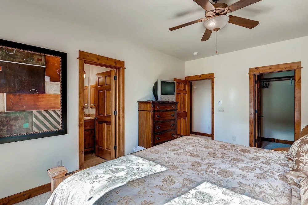 Eagleridge Townhomes 1455
