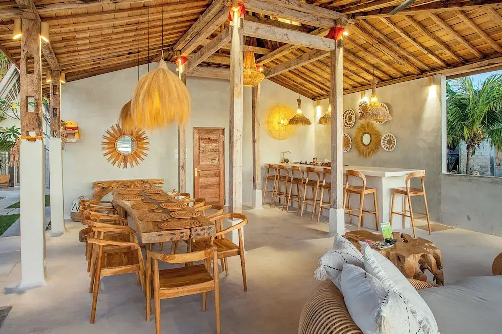 Sunset House Ceningan