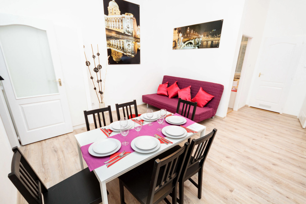 City Centre Style Apartment