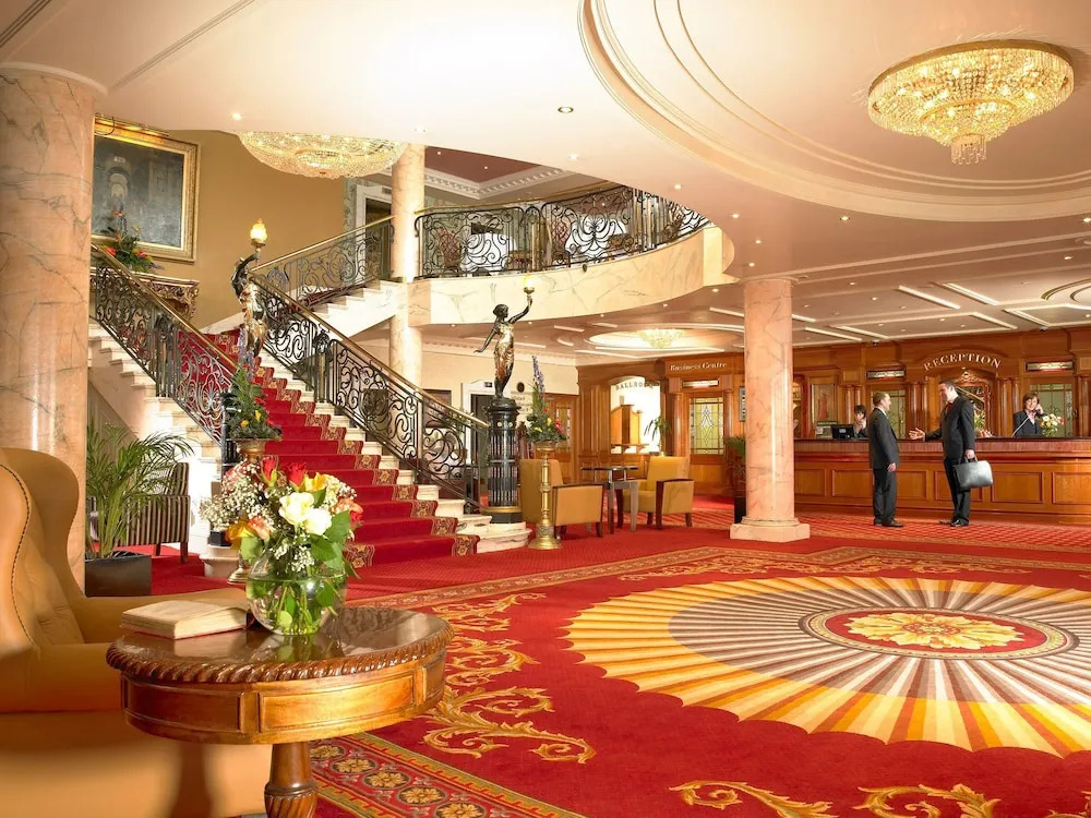 Bridge House Hotel, Leisure Club & Spa
