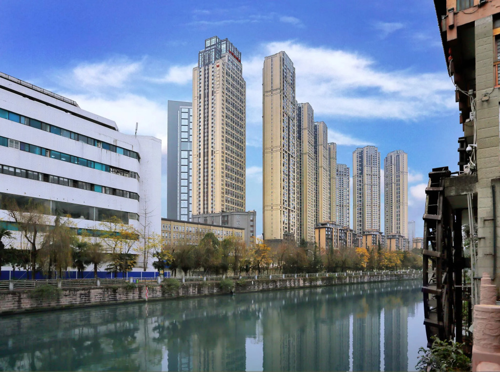 Lujia International Hotel