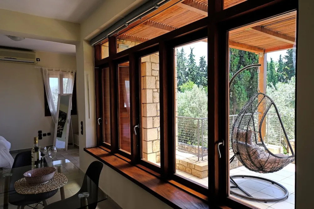 PYRGOS RALLI ESTATE Guesthouse