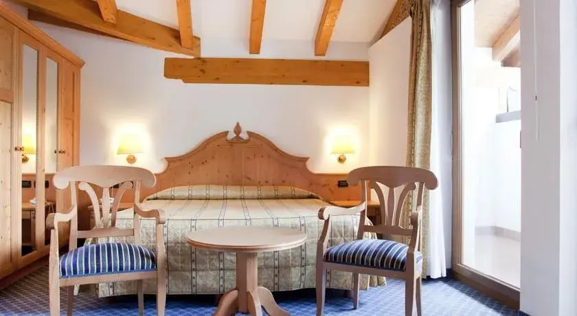 Hotel Jolanda