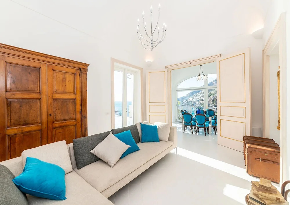 AMORE RENTALS - Palazzo della Storia