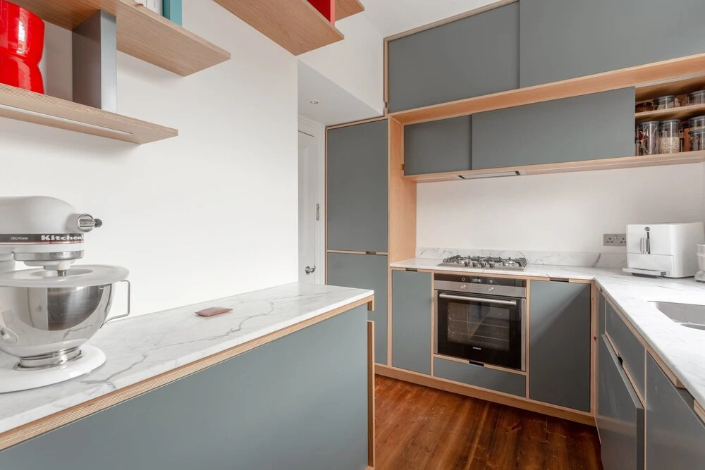 Modern 2 Bedroom Apartment With Balcony Close To Borough tube