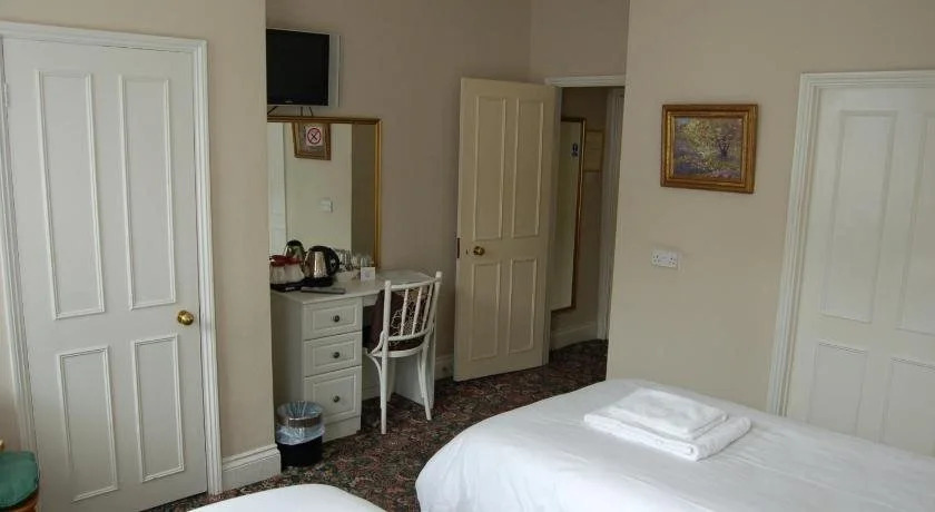 Hotel 17