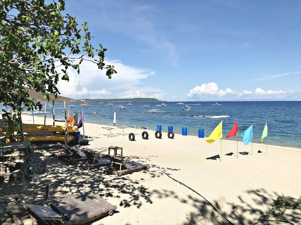 La Luz Beach Resort