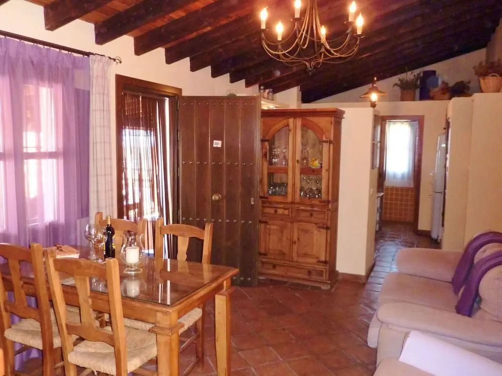 Countryside Villa Escape