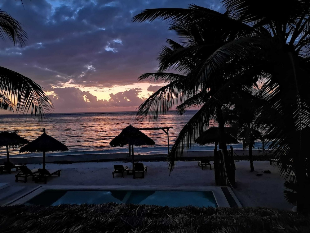 Milele beach resort