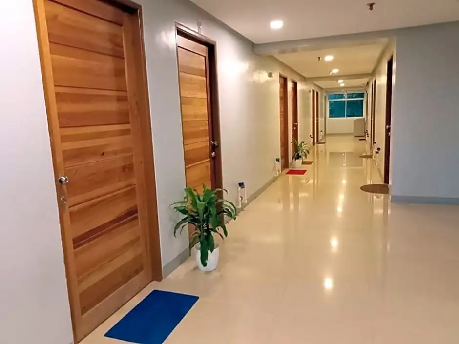 Affordable Cozy Transient Room Near NAIA Terminal 3