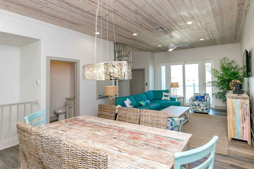 Luxe 3br/3.5ba W/ Hot Tub, Pool & 360-degree View 3 Bedroom Townhouse