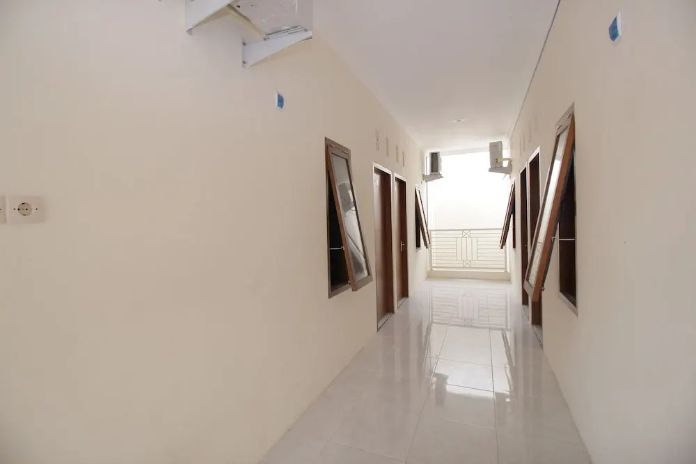 Airy Eco Syariah Wonokromo Karangrejo Sawah Surabaya