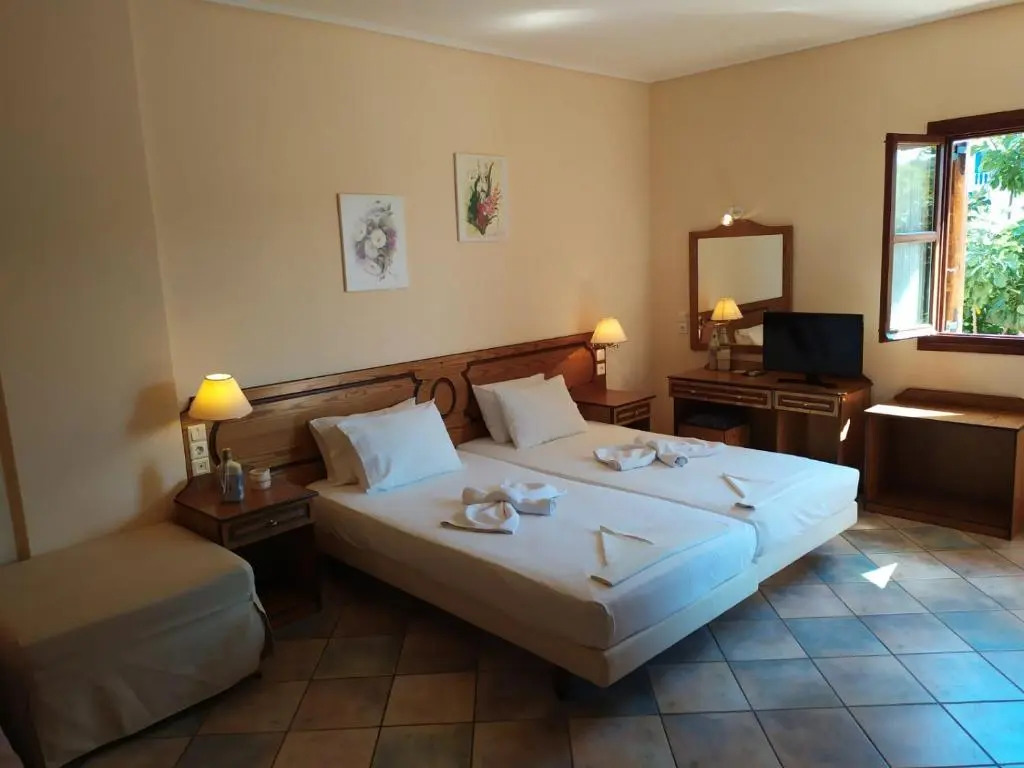 Aristotelis Studios