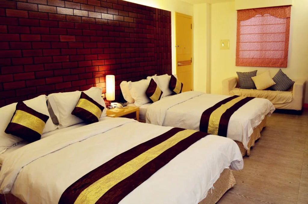 Yake Homestay