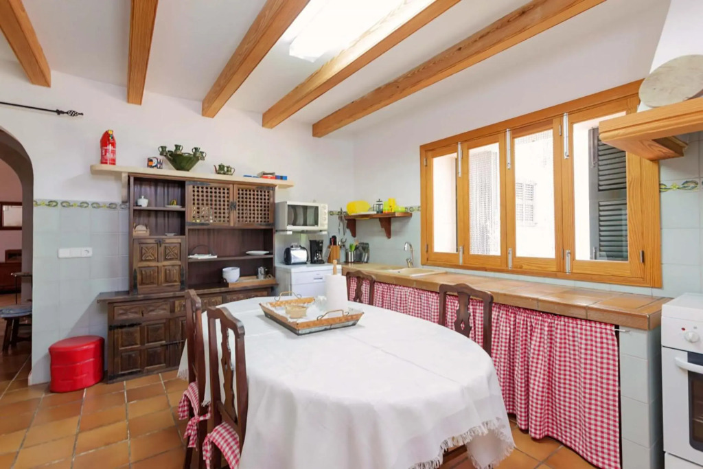 Sa Rota de Can Blan by Sealand Villas