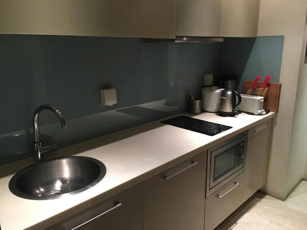 Fosen Suites At Seasons Park