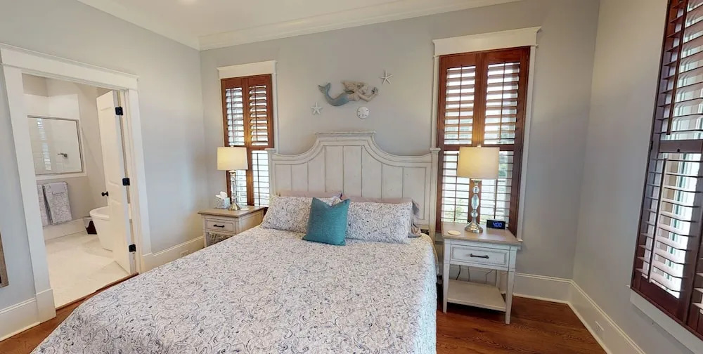 BRINEY BREEZE OCEAN OAKS home