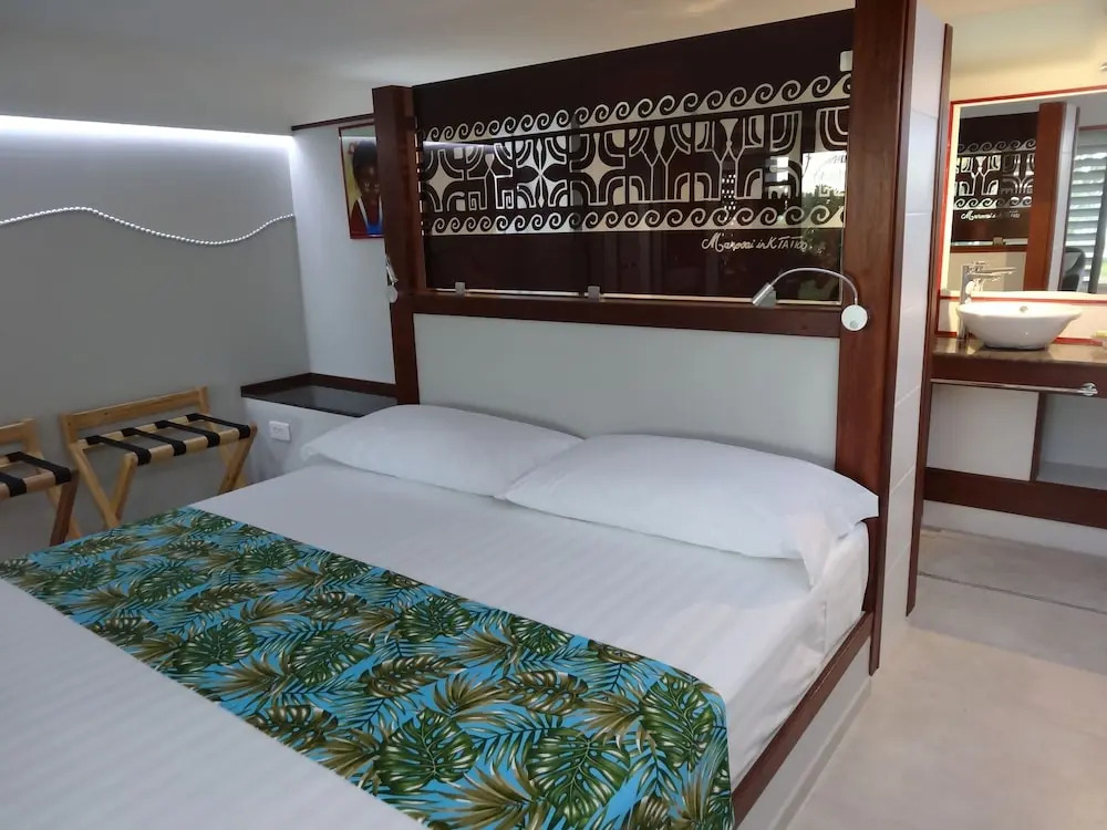 Rangiroa Tiputa Lodge B&B