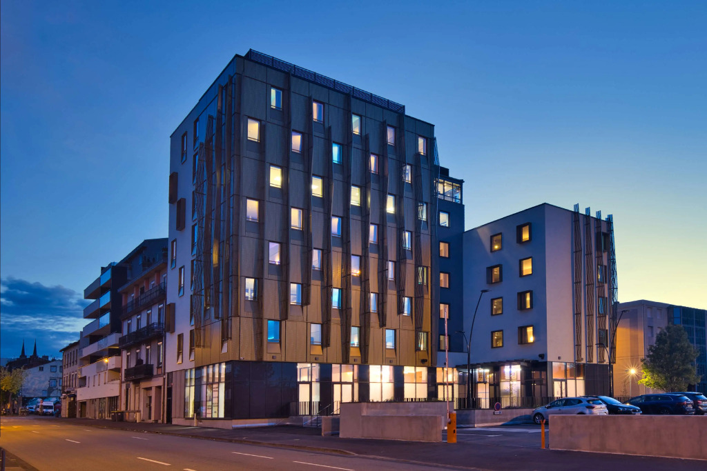 Aiden by Best Western Clermont-Ferrand - Le Magnetic Hotel & Spa
