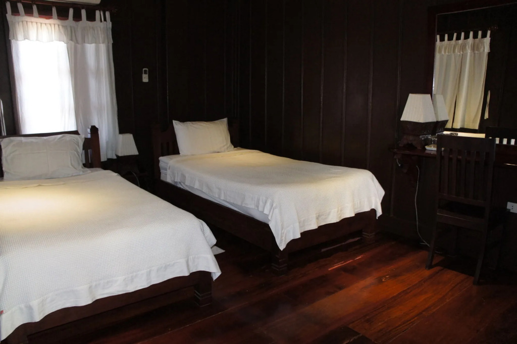 Villa Lao Wooden House
