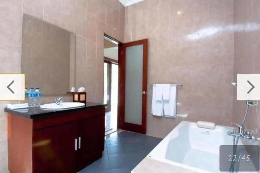 Villa Akmali Berawa - 3 Bedrooms