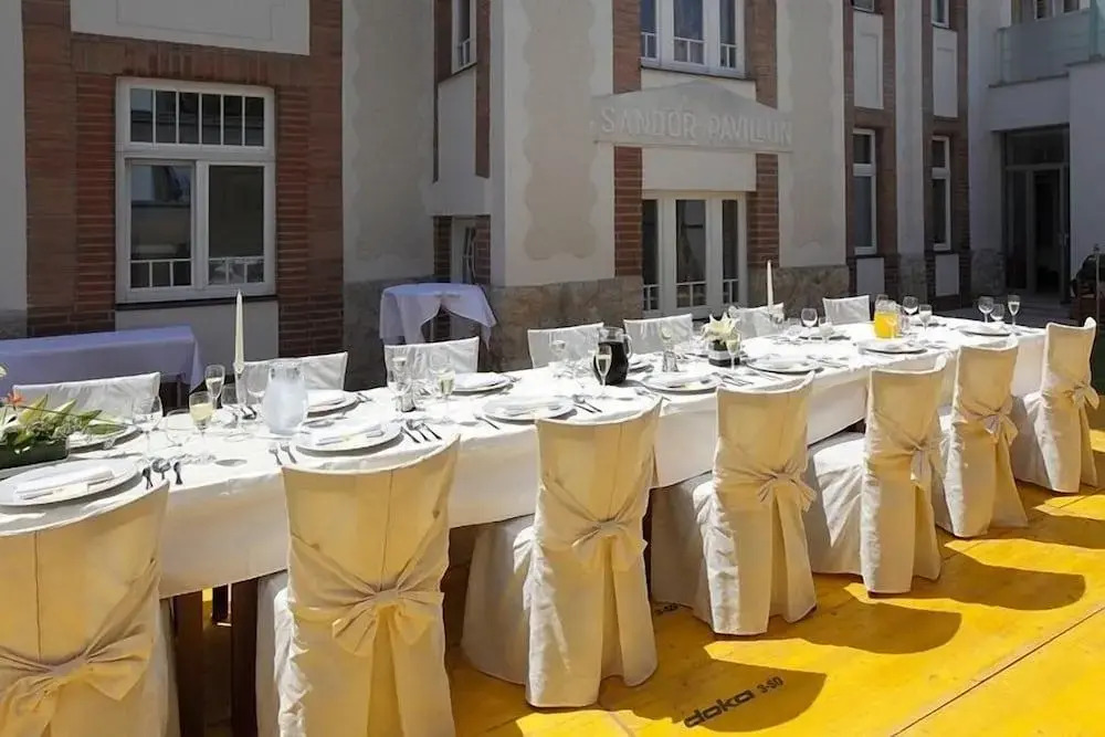 Hotel Sandor Pavillon