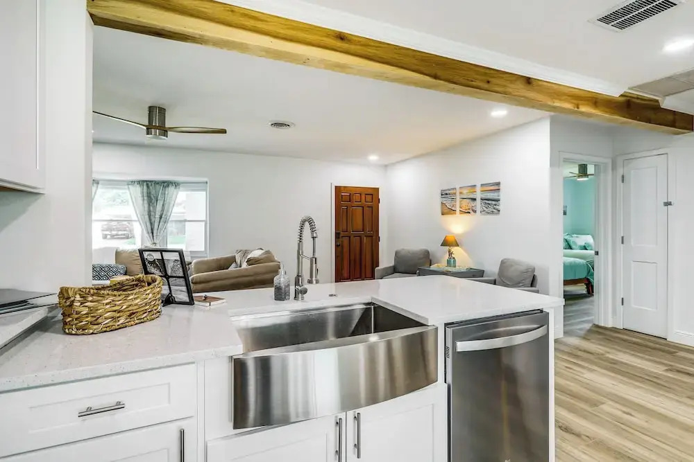 Pet-friendly Cocoa Beach Home: Walk to Beach!