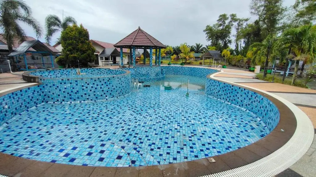 Capital O 91806 Hotel Batu Suli