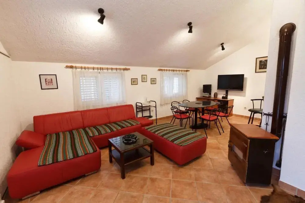 Apartments Rasa