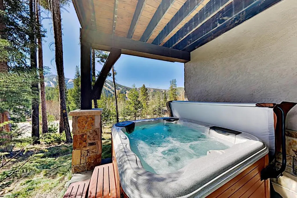 Luxury Villa #301 Next To Resort Hot Tub & Great Views - FREE Activities & Equipment Rentals Daily