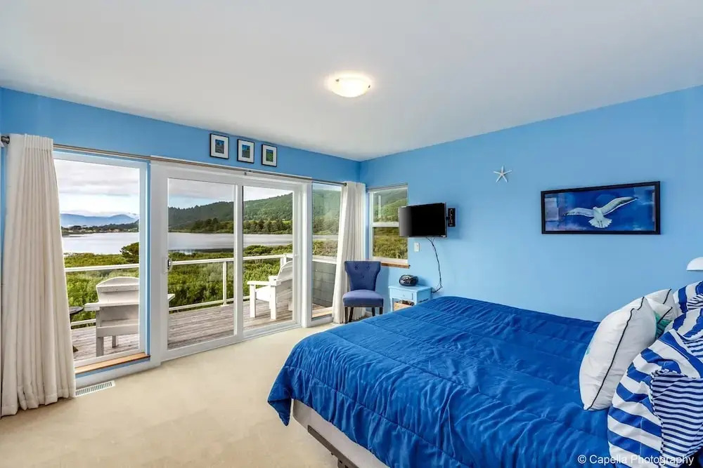 Lakeside Haven 3 Bedroom Townhouse