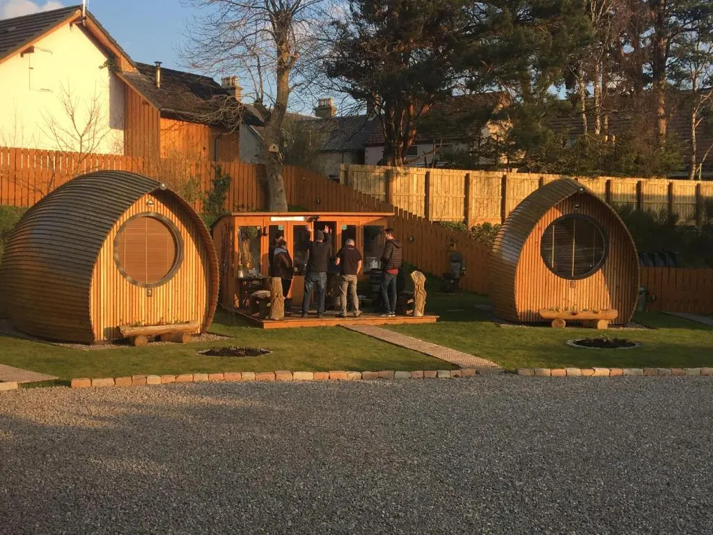 Eriskay Guest House and Aviemore Glamping