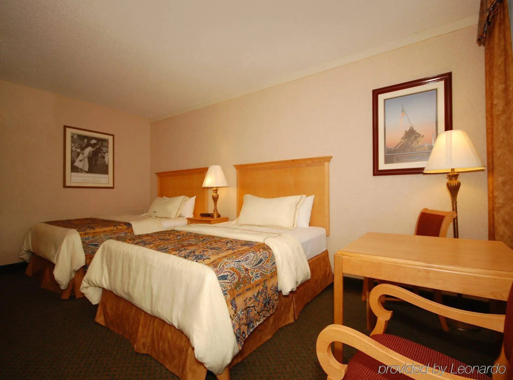 Best Western Rosslyn Iwo Jima
