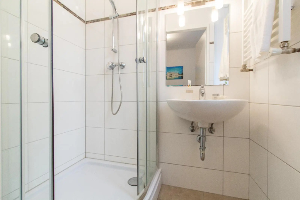 CheckVienna – Apartment Kroellgasse