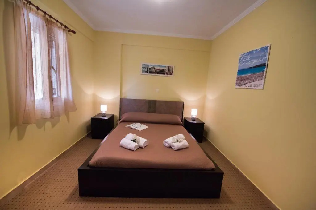 Modern Apartment 15 mins from the town of Lefkas