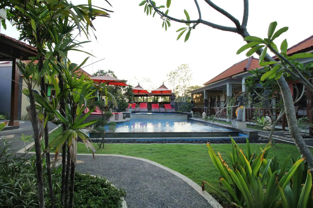 Airy Nusa Lembongan Mushroom Bay Bali