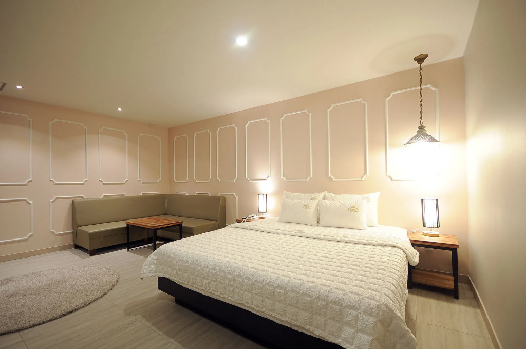 Hotel King