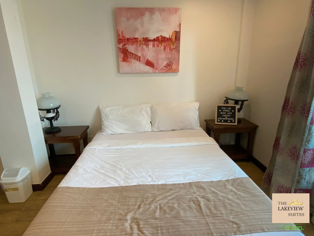 The Lakeview Suites