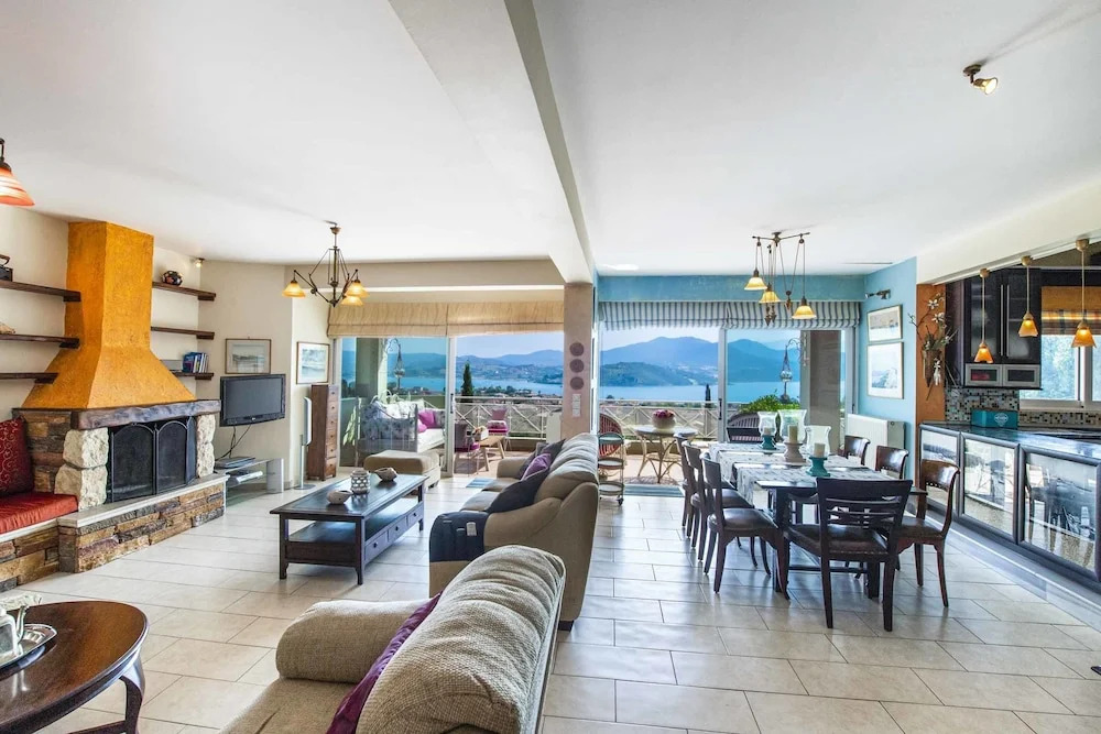 Villa Pandora